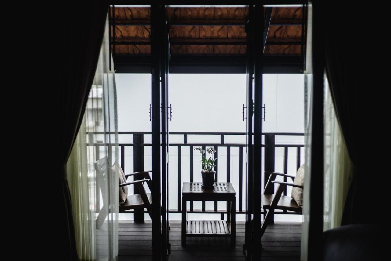 El Barrio Lanna Hotel Chiang Mai Bagian luar foto