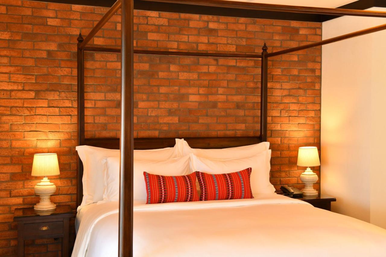 El Barrio Lanna Hotel Chiang Mai Bagian luar foto
