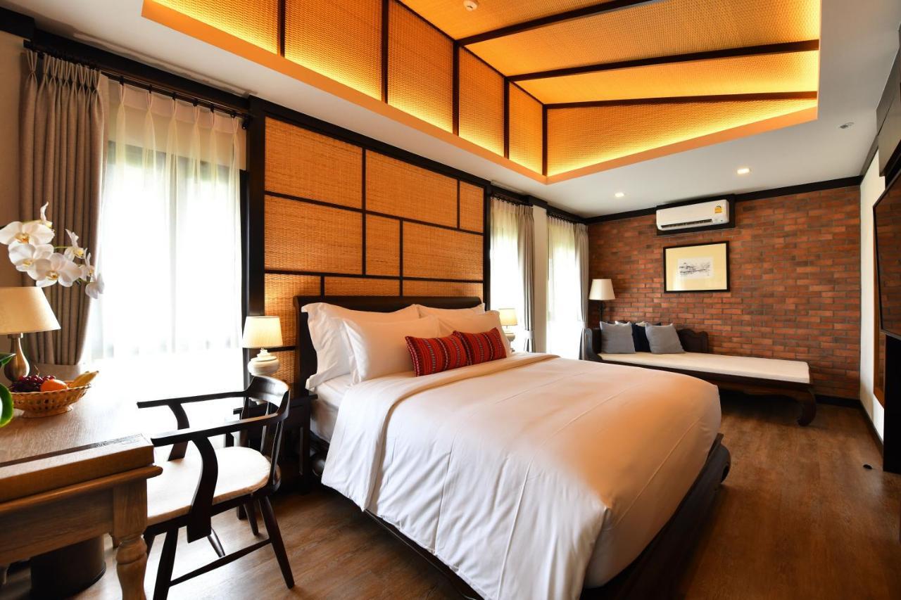 El Barrio Lanna Hotel Chiang Mai Bagian luar foto
