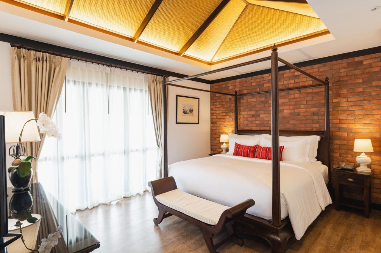 El Barrio Lanna Hotel Chiang Mai Bagian luar foto