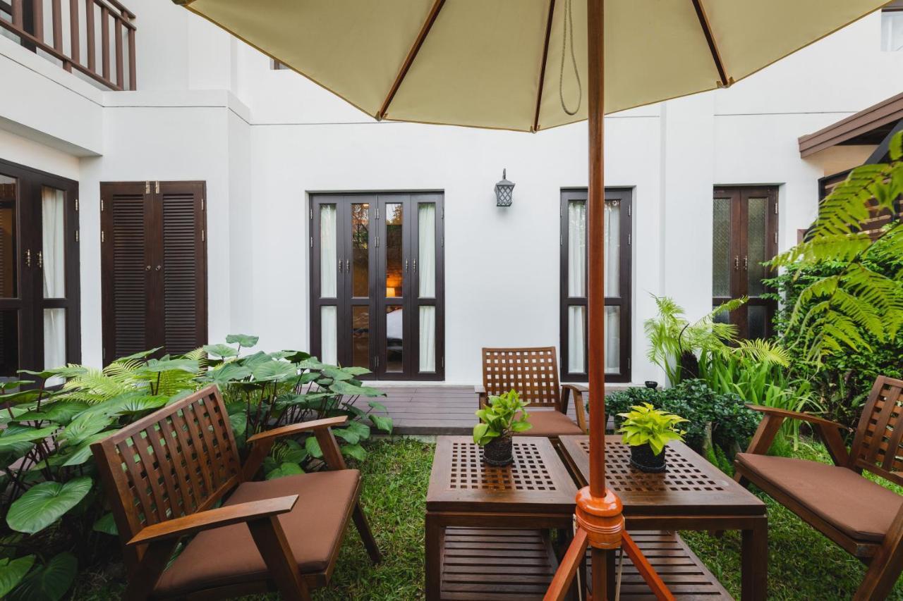 El Barrio Lanna Hotel Chiang Mai Bagian luar foto